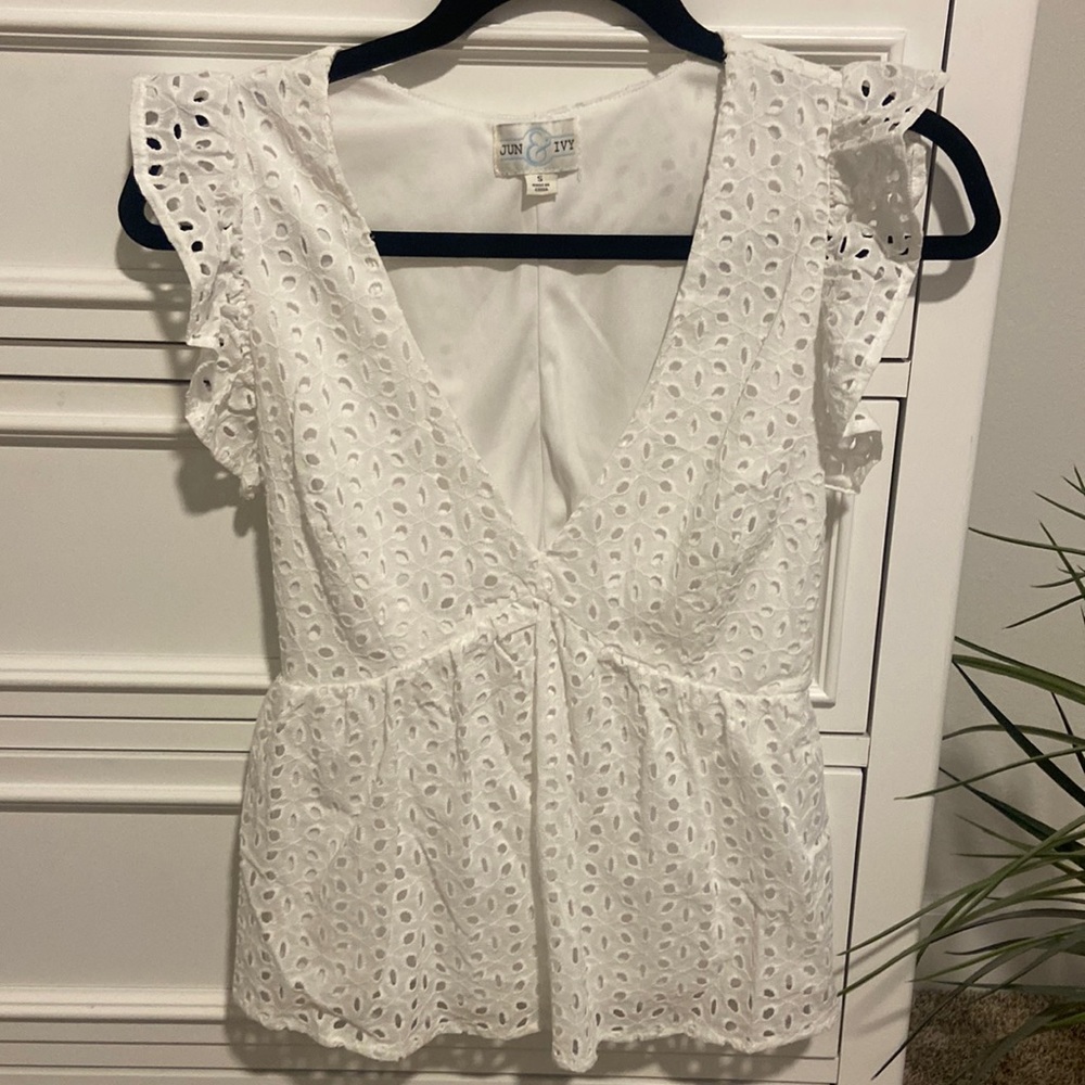 White blouse perfect for the summer time!